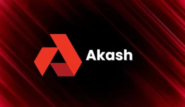 Cum se compară Akash Network cu Amazon Web Services (AWS) din punct de vedere al costurilor?